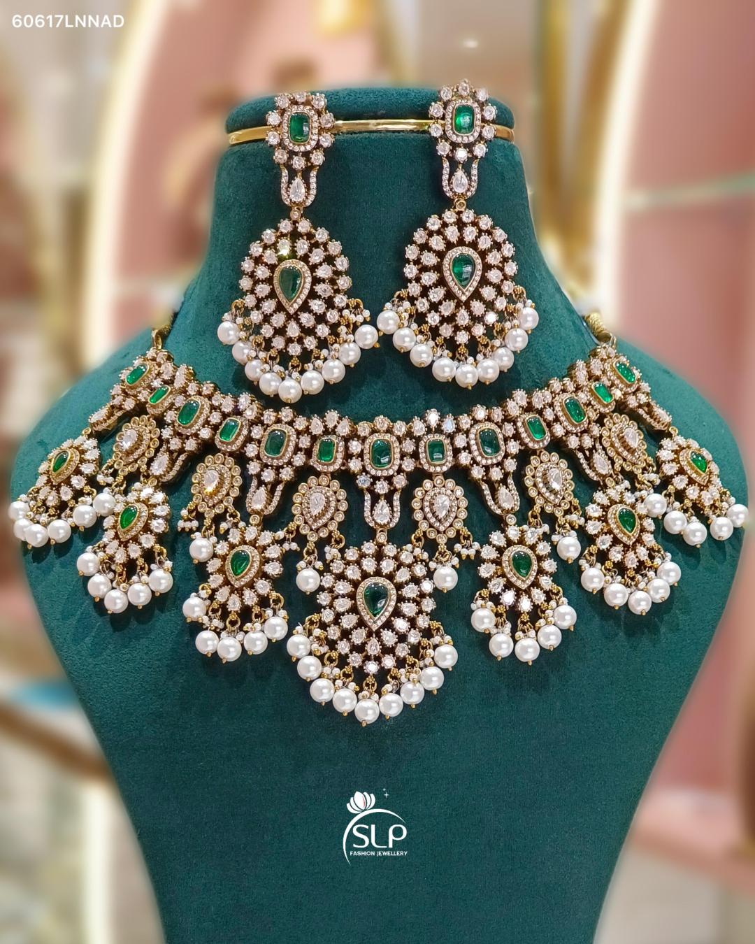 Necklace 60617
