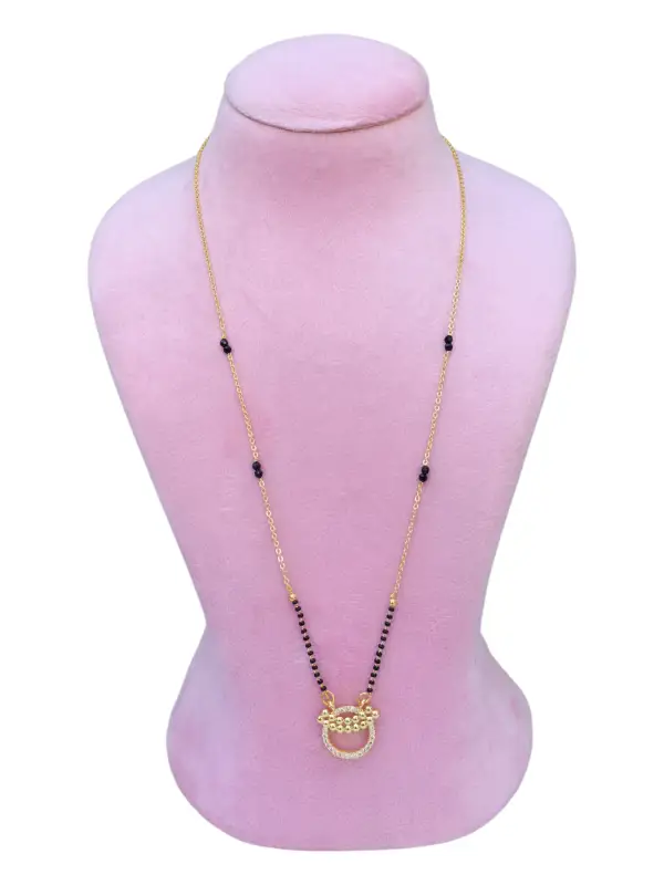 BLACK BEADS  75573