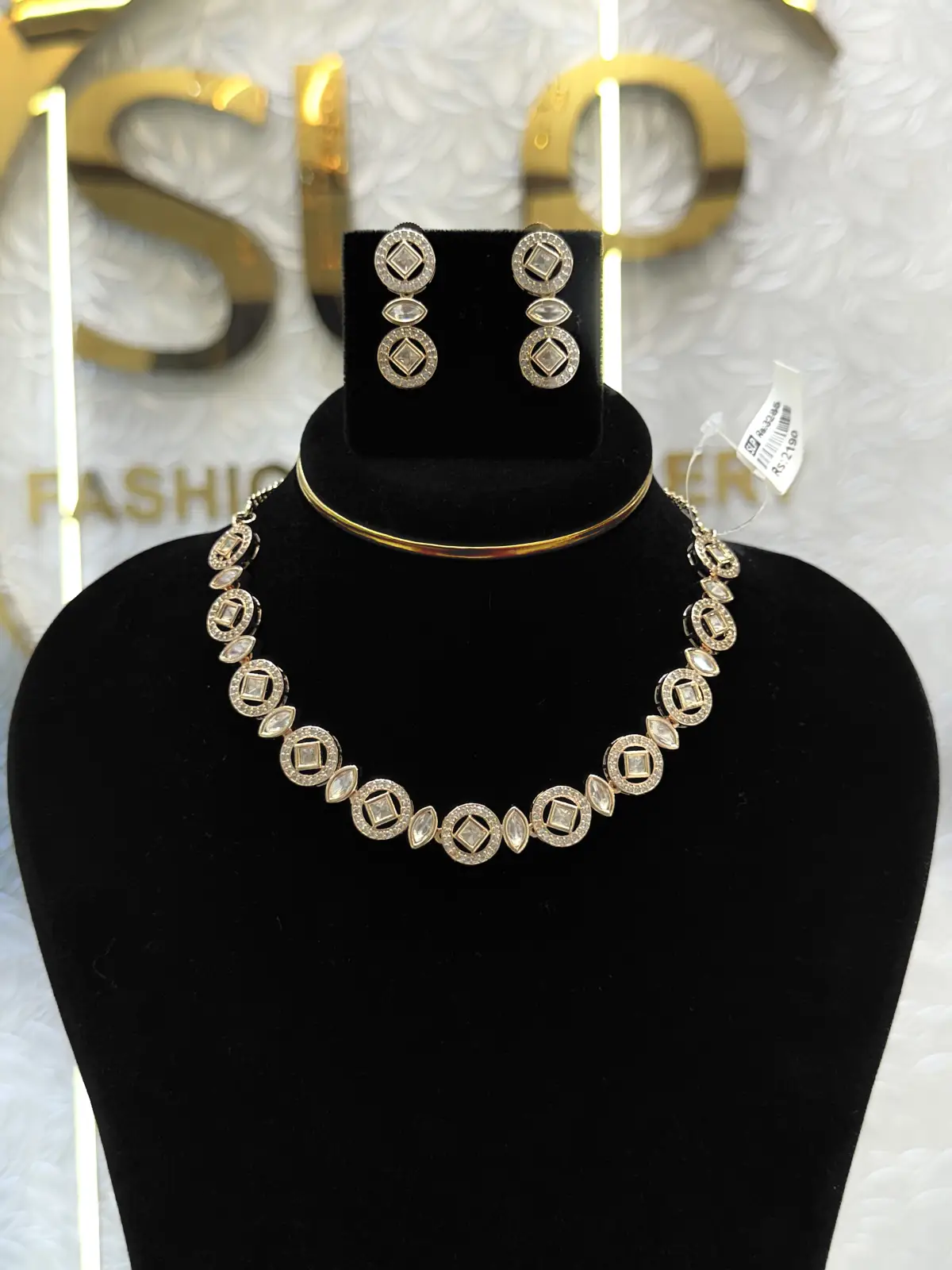 VICTORIAN SHORT 83365