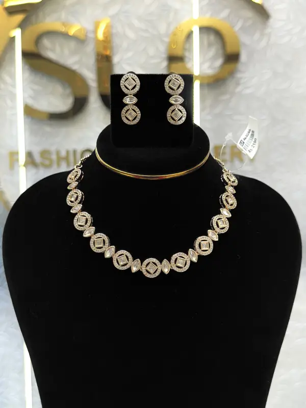 VICTORIAN SHORT 83365