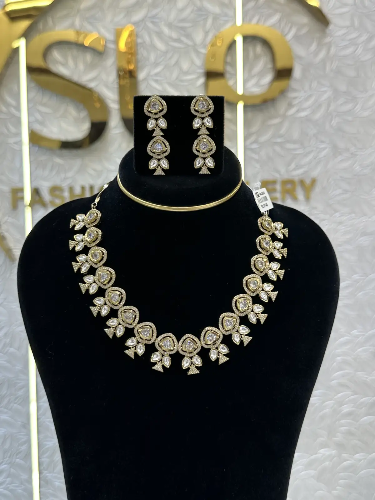 VICTORIAN SHORT 83345
