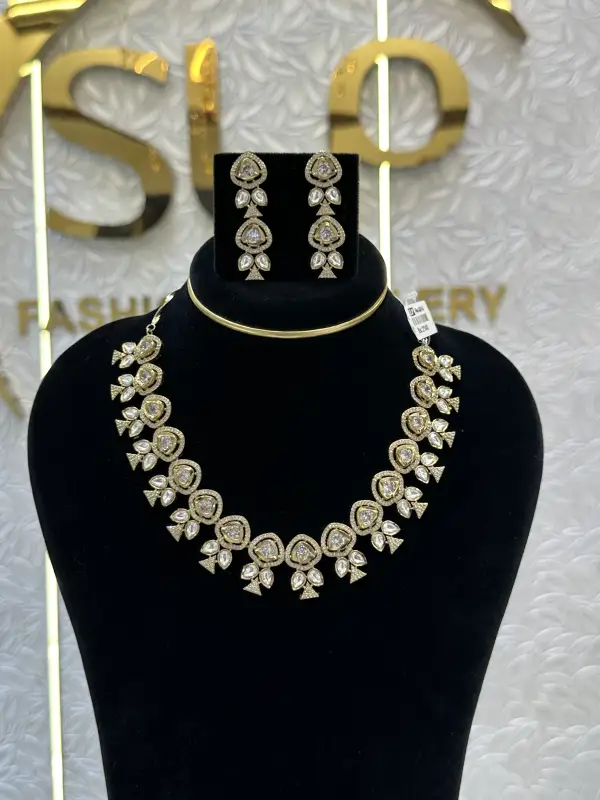 VICTORIAN SHORT 83345