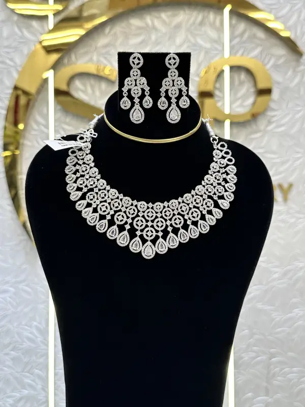 S SHORT 83901