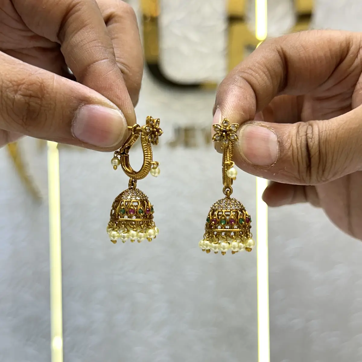 EARRINGS 83905