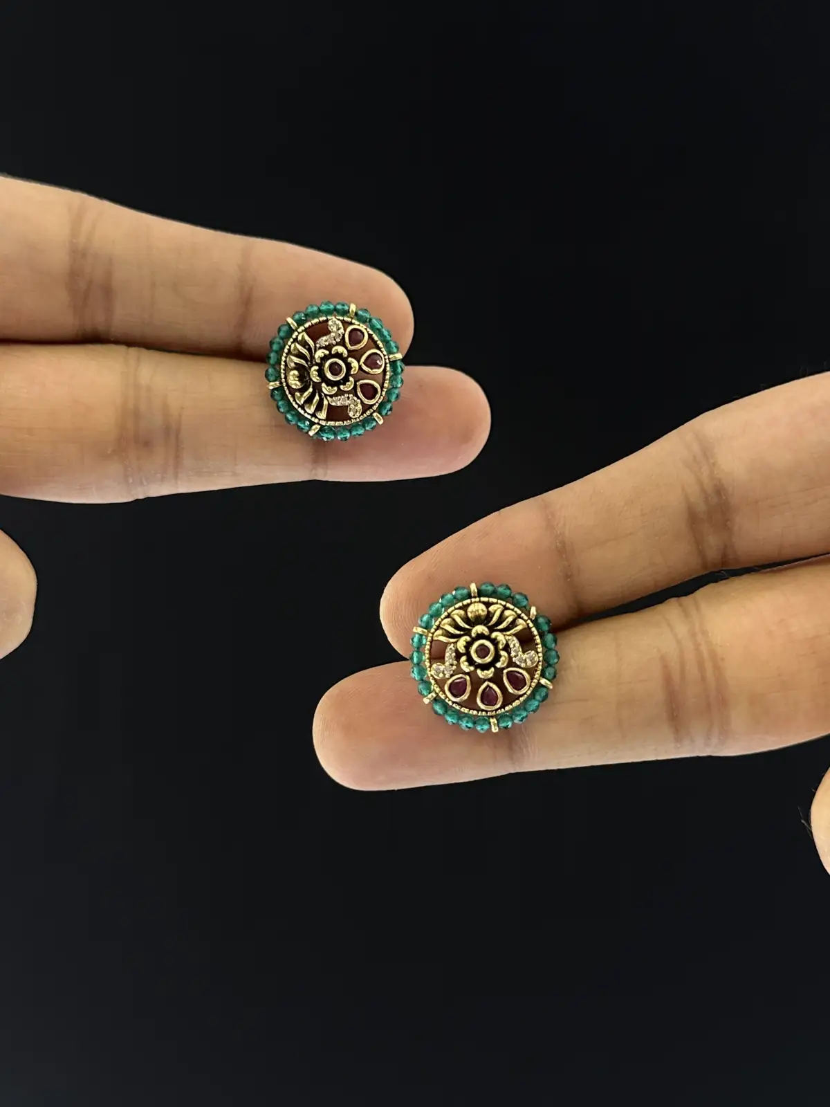 MATT EARRINGS 86101