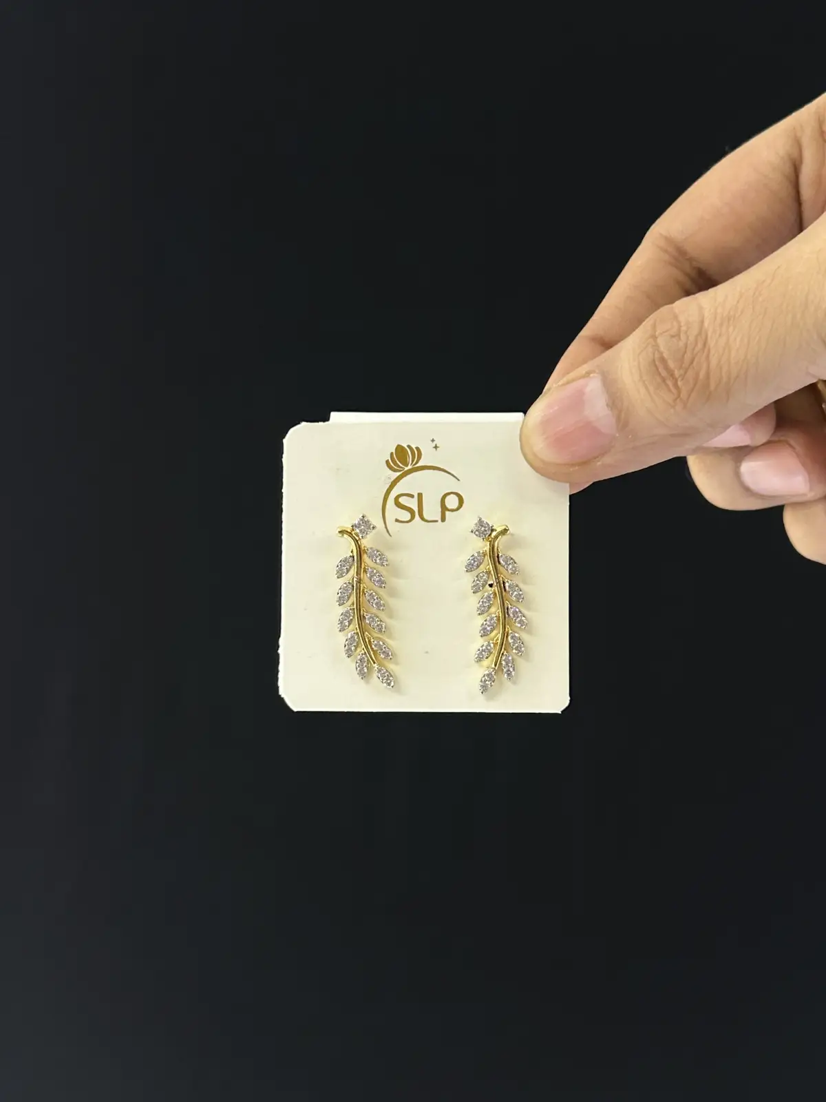 MATT EARRINGS 86590