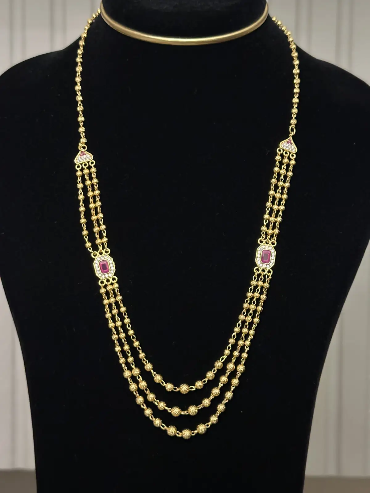 GOLDEN BALLS CHAIN 81882