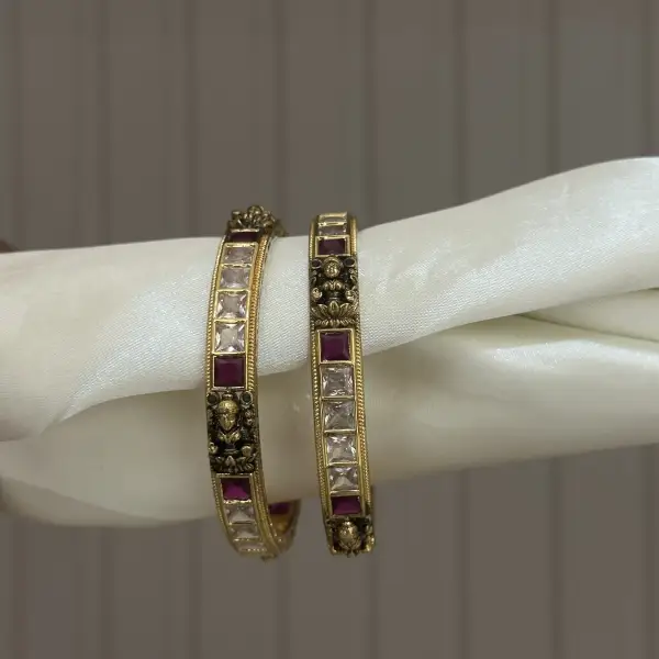 CZ BANGLES B0002