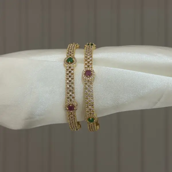 CZ BANGLES B0003