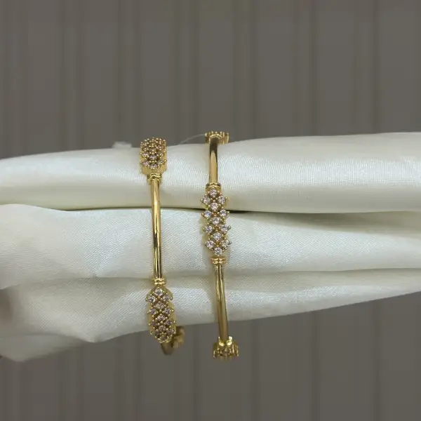 CZ BANGLES B0005