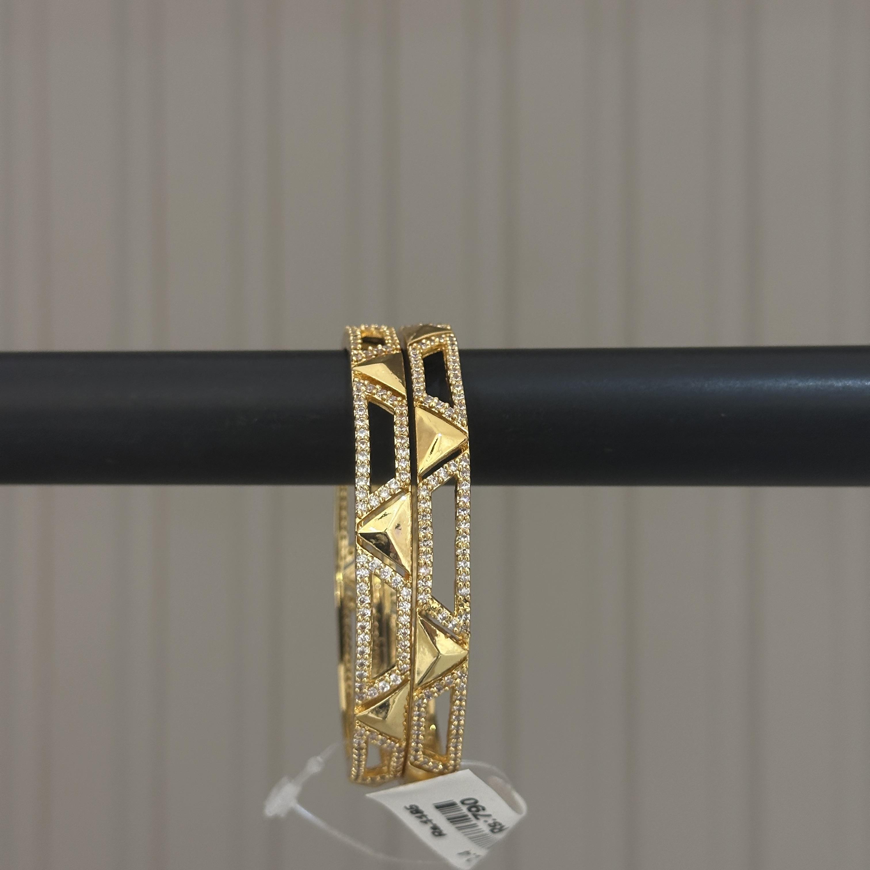 CZ BANGLES B00015