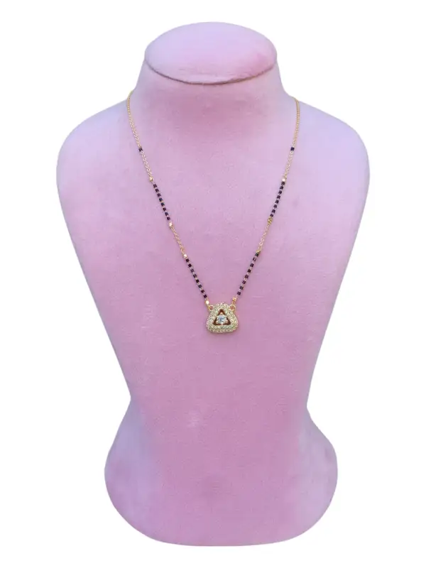 BLACK BEADS  75594