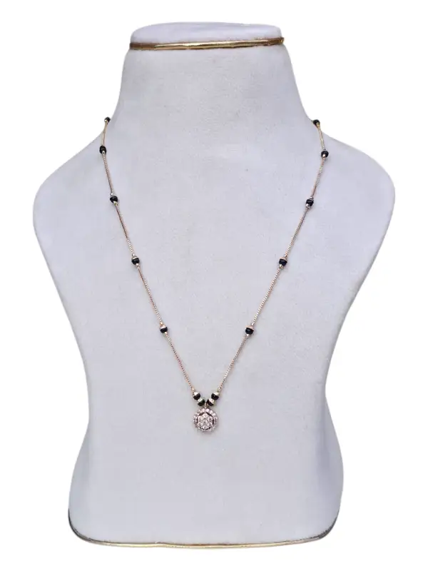 BLACK BEADS  75593