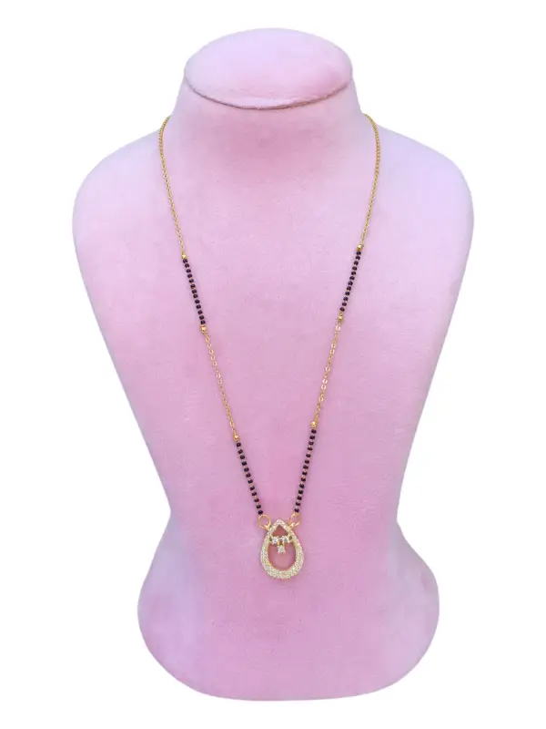 BLACK BEADS  75620